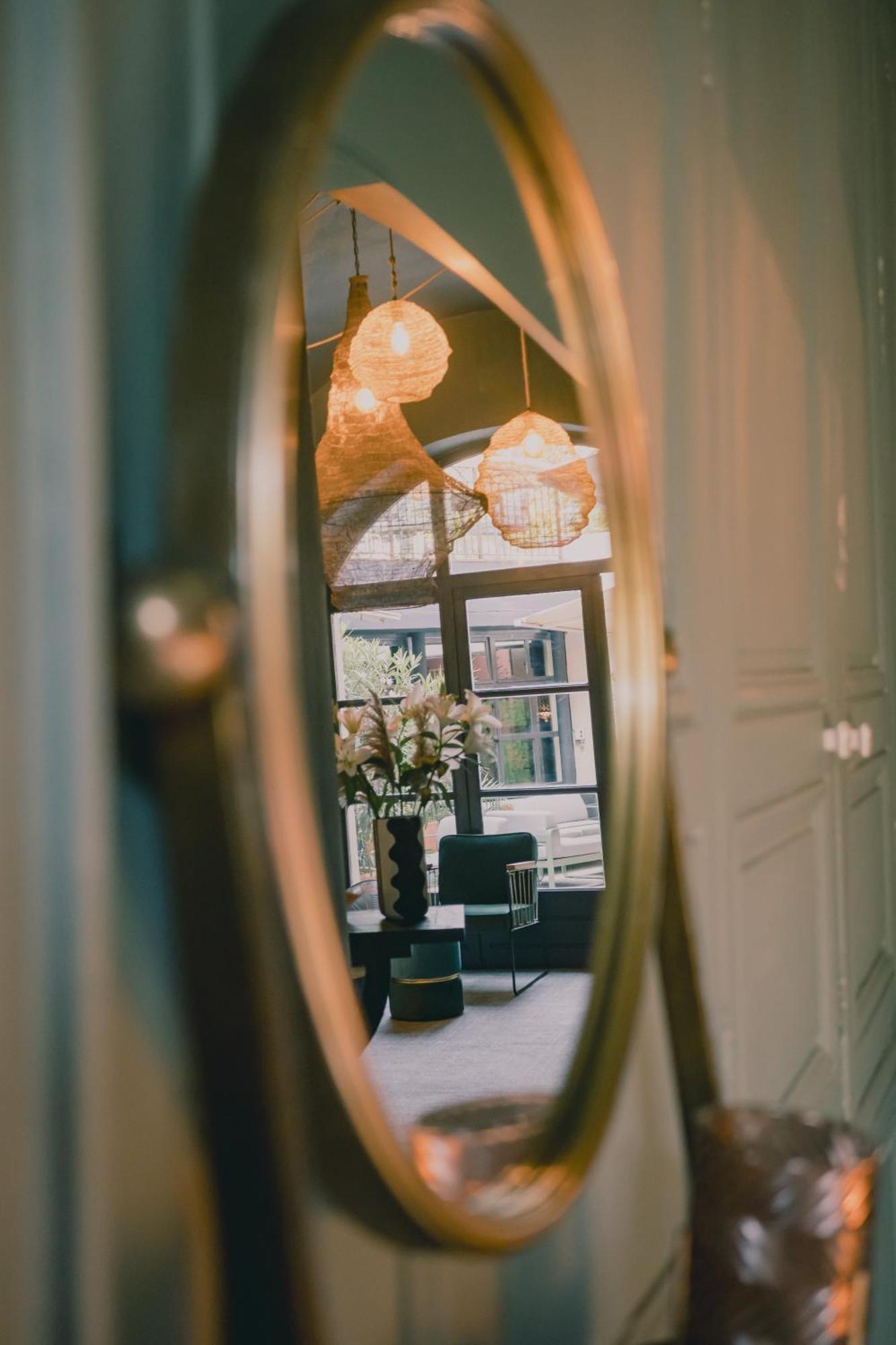 Le Victoria Boutique Hotel Saint-Paul-Trois-Chateaux Exterior photo