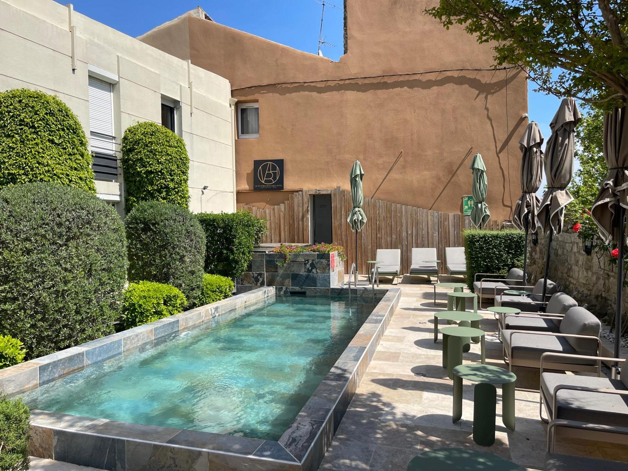 Le Victoria Boutique Hotel Saint-Paul-Trois-Chateaux Exterior photo